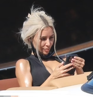 Dick In Kim Kardashians Pussy - Kim Kardashian seen for the first time since Pete Davidson split