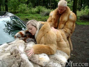 Fur Coat Fetish - ... Horny dude in a fox fur coat drilling ha - XXX Dessert - Picture 6