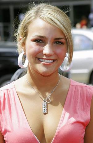 Jamie Lynn Spears Porn Captions - Busty blonde mom blog ...