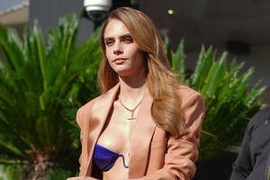 Jennifer Aniston Orgasm Porn - Cara Delevingne Wears Bright Purple Bra With Tan Suit: Pics | Life & Style