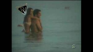 Daniela Cicarelli - CICARELLI FOLLANDO EN LA PLAYA - XVIDEOS.COM