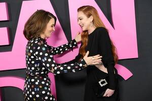 Lindsay Lohan New Sex Tape - Tina Fey and Lindsay Lohan Finally Reunite at \