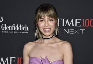 Jennette Mccurdy Hd Porn - Jennette McCurdy says her mom showered her until she was 18 - Los Angeles  Times