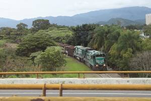 Mexican Train Porn - C30-7 ferrosur , Old school Mexican trains : r/TrainPorn