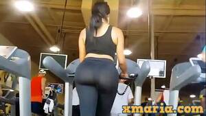 Leggings Big Butt Porn - Big booty at gym , big ass leggings - XVIDEOS.COM