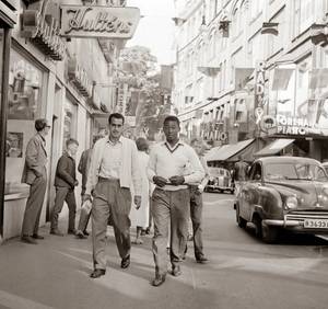 Nazi Vintage Porn 1940s - A 17 year old Pele on a street of Sweden before the 1958 World Cup