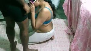 irm naked pakistani girls - Desi mature girl giving hot blowjob to her step father leaked MMS scandals