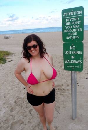 hot fat chicks on nude beach - BBW Beach Porn Pics & Naked Photos - PornPics.com