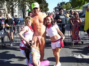 Big Dick In Public - Girls love big dick in public nude porn picture | Nudeporn.org