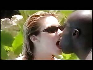 interracial tongue sucking - Interracial kissing, porn tube free - video.aPornStories.com