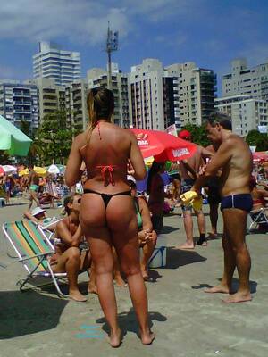 brazilian beach ass voyeur - Brazilian Beach Big Butt - February, 2014 - Voyeur Web