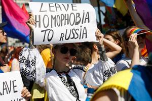 Drunk Twink Fuck - Ukraine war: Russian soldiers accused of anti-gay attacks | openDemocracy