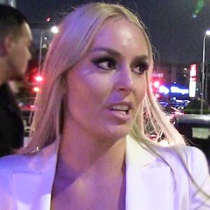 Lindsey Vonn Hairy Pussy - Lindsey Vonn Says Nude Photo Hack 'Despicable Invasion of Privacy'