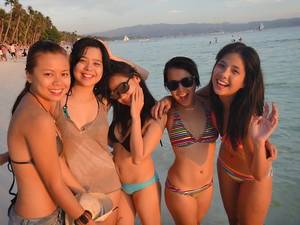 Maxene Magalona Pussy - maxene magalona and saab magalona boracay bikini photos 02