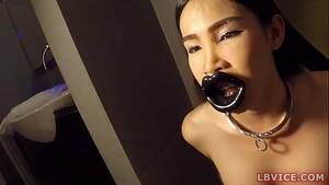 asian ladyboy donut - Ladyboy Donut Pissed On And Mouth Fucked - XVIDEOS.COM