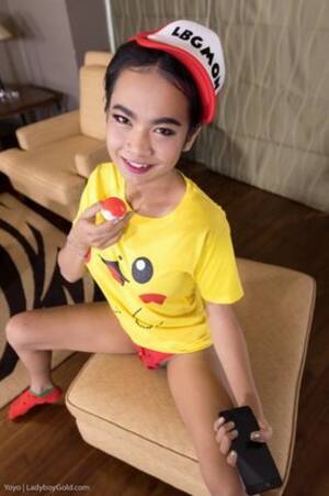 ladyboy yoyo - Yoyo 2 Ladyboy Tgirl Videos - TS Models Tube