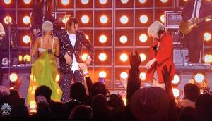 miley cyrus concert upskirt - Miley Cyrus Has Accidental Nipple Slip During NBC's New Year's Eve Special