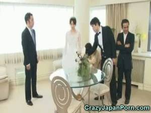 Full Japanese Hypnotized Porn - Hypnotized Bride Throated By The Groomsman!