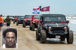 crystal beach texas nude - Texas sheriff's deputy struck by drunk driver during 'Go Topless' Jeep  Weekend