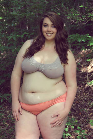 fat girl nude model - A Fat Girl Exploring