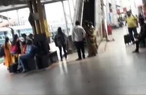 Adult Porn Train Stations - PATNA RAILWAY STATION VIRAL VIDEO PART ONE