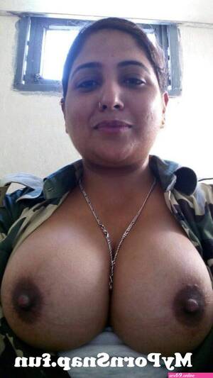 juicy big tits indian - indian big boobs aunty - Sexy photos