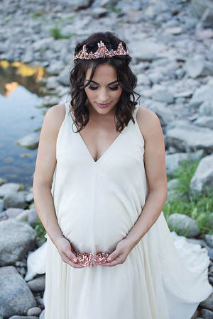 cute nudist pregnant - Brie Bella, Maternity Photo Shoot, Pregnancy