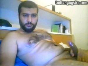 horny indian chub - Indian gay video of a horny desi chub oiling up his hard dick and  masturbating