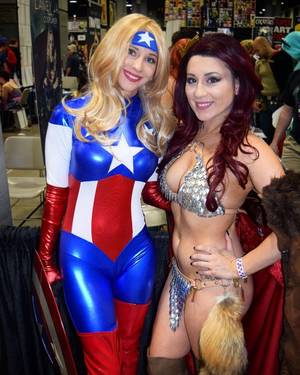 Female Captain America Cosplay Porn - Cosplay, Fitness, & Pin Up Model Superhero & Supernerd Gamer Girl Marvel DC  Star