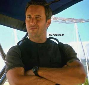 Alex And Steve Porn - Alex O'Loughlin as Steve McGarrett - Haha. I love this face!