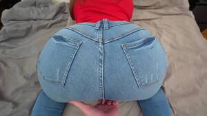 her ripped up jeans - Free Screw Bulky Butt Beauty In Ripped Jeans Porn Video HD