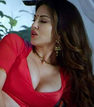 hot red boobs - Sunny leone hot in Red Blouse