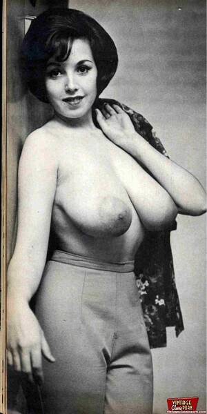 natural boobs vintage - Several Fifities Ladies Showing Their Big Natural Breasts Photo 10 | Vintage  Classic Porn