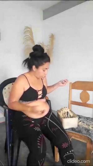 Mexican Webcam Bbw Belly Porn - BBW Latina Ice Cream Stuffing - ThisVid.com