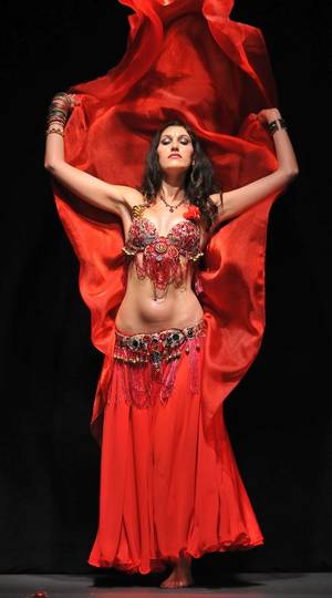 Arab Belly Dancer Natalia - coleÃ§Ã£o prof eagasparetto