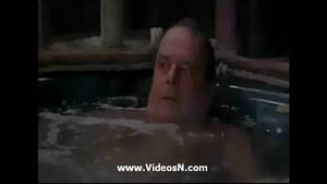 Kathy Bates Porn - Kathy Bates Shows Her Breasts to Jack Nicholson - XVIDEOS.COM