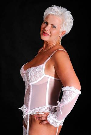 beautiful granny plumpers - nice milf