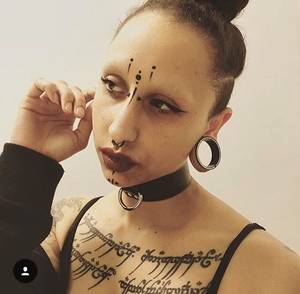 Facial Piercing Porn - Porn+Piercing+Stretched Lobes+Split Tongues+BDSM : Photo