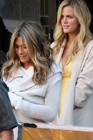 Jennifer Aniston Just Go With It Porn - Jennifer Aniston and Brooklyn Decker Film 'Just Go With It' - Pictures -  Zimbio