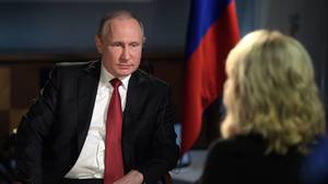 Gas Kelly Hart Porn - Kelly also interviewed Putin in 2017. Photo: Alexei Druzhinin / TASS via  Getty Images