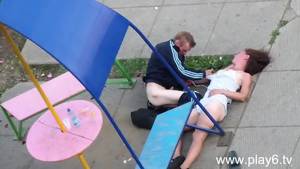 Couple Fuck In Public - Drunk Couple Having Sex in Public Park - scene 2