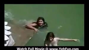 html nude bollywood actresses bath - bollywood actress bathing nude - XVIDEOS.COM