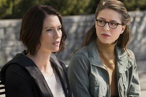 Chyler Leigh Porn - Supergirl' Season 2 Preview: How Does Kara React to Alex Coming Out? â€“  TVLine