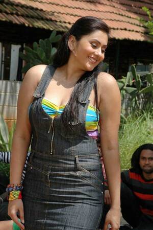 indian actress nametha xxx - Indian Actress Namitha in a tight pink SKIRT â€“ 12 pics | mastlarki