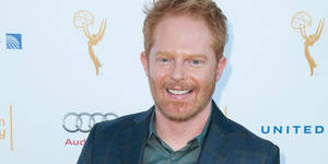 Boy Gay Yong - Jesse Tyler Ferguson Came Out After He Was Caught Stealing Gay Porn |  HuffPost