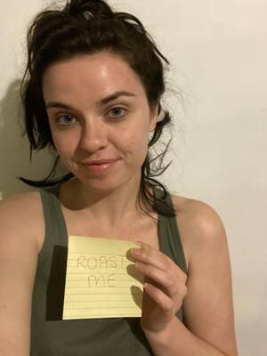 Mila Kunis Doggystyle Porn - 26yr old uni student. Had a mental breakdown week put a cherry on top! :  r/RoastMe