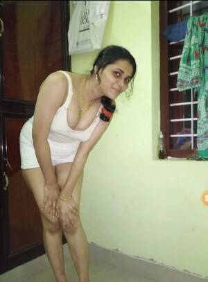 homemade indian nudes - Nude Indian girl homemade photos exposed by brother - FSI Blog