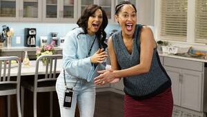 Blackish Tv Show Porn - Q&A: Rashida Jones goes 'Real Housewives' for 'Black-ish' guest spot