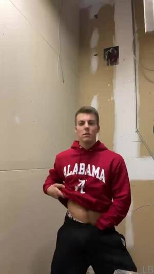 Alabama College Student Porn - Alabama Student Jerks Off - ThisVid.com