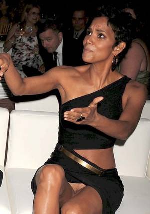 black movie stars pussy - Halle Berry Accidental Nude Pussy Upskirt #famouspussy. Black CelebritiesHalle  ...